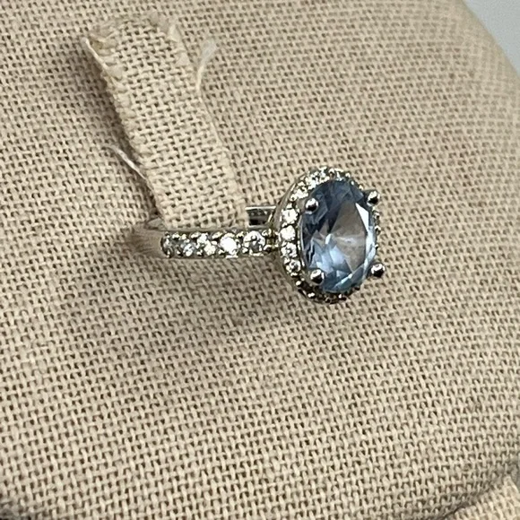 Vintage Estate Sterling Silver 925 Blue Topaz & Diamond Halo Ring – Size 6 - Picture 9 of 17